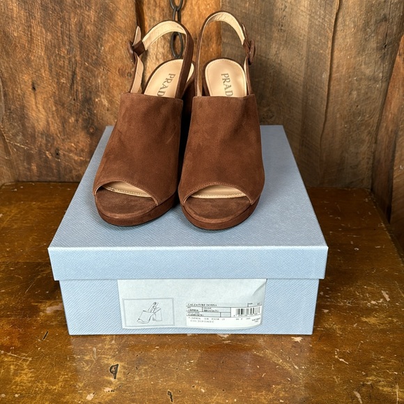 Prada Brown Suede Platform Sandals with Box - Size IT 41/US 11 - Picture 2 of 13